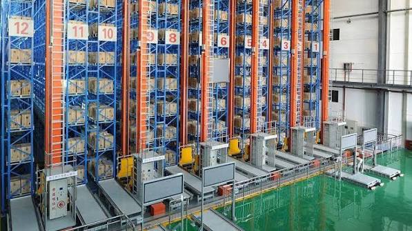 What Is the Difference Between ACR, AMR, and ASRS Systems in Modern Warehouses?