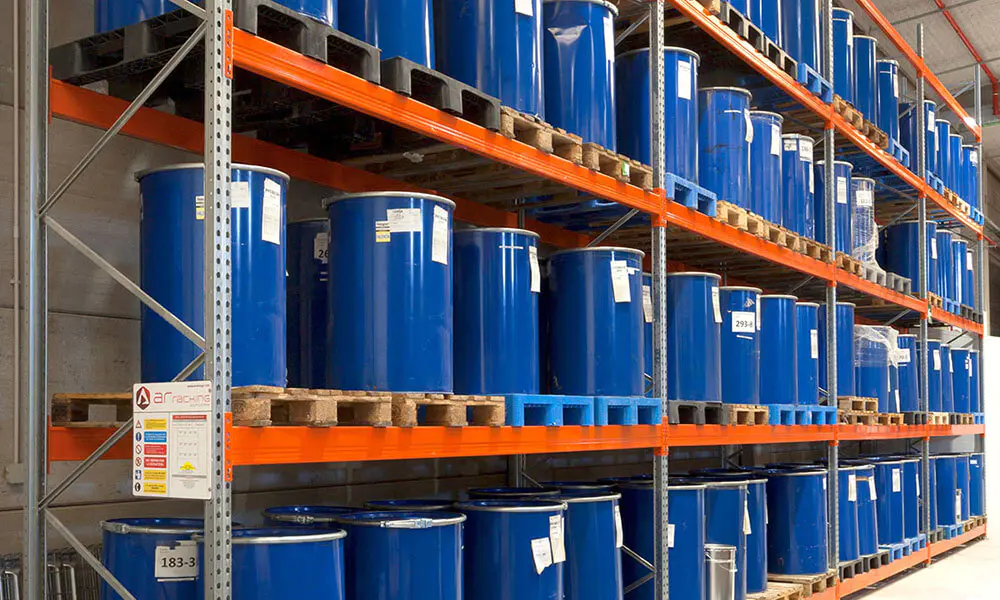 Manual Chemical Warehouse vs Automated ASRS: Which One Is More Cost Efficient?
